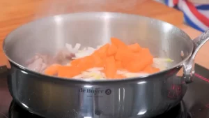 Ajouter les légumes