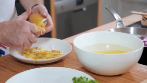Peler les pommes de terre