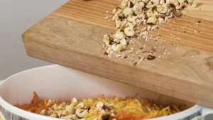 ajout des noisettes concassées